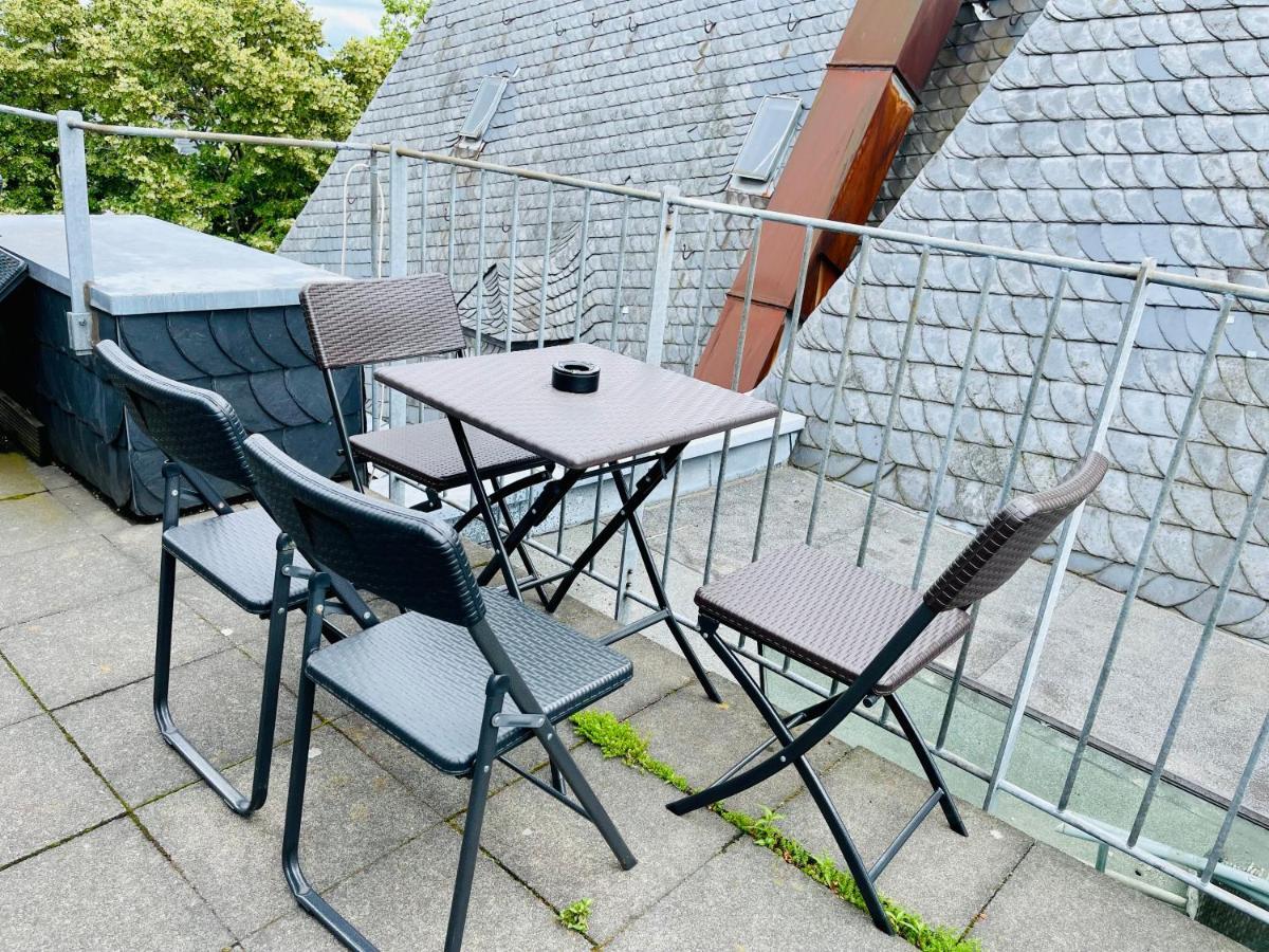 Altstadthotel Hayk Am Rhein Koln Bagian luar foto