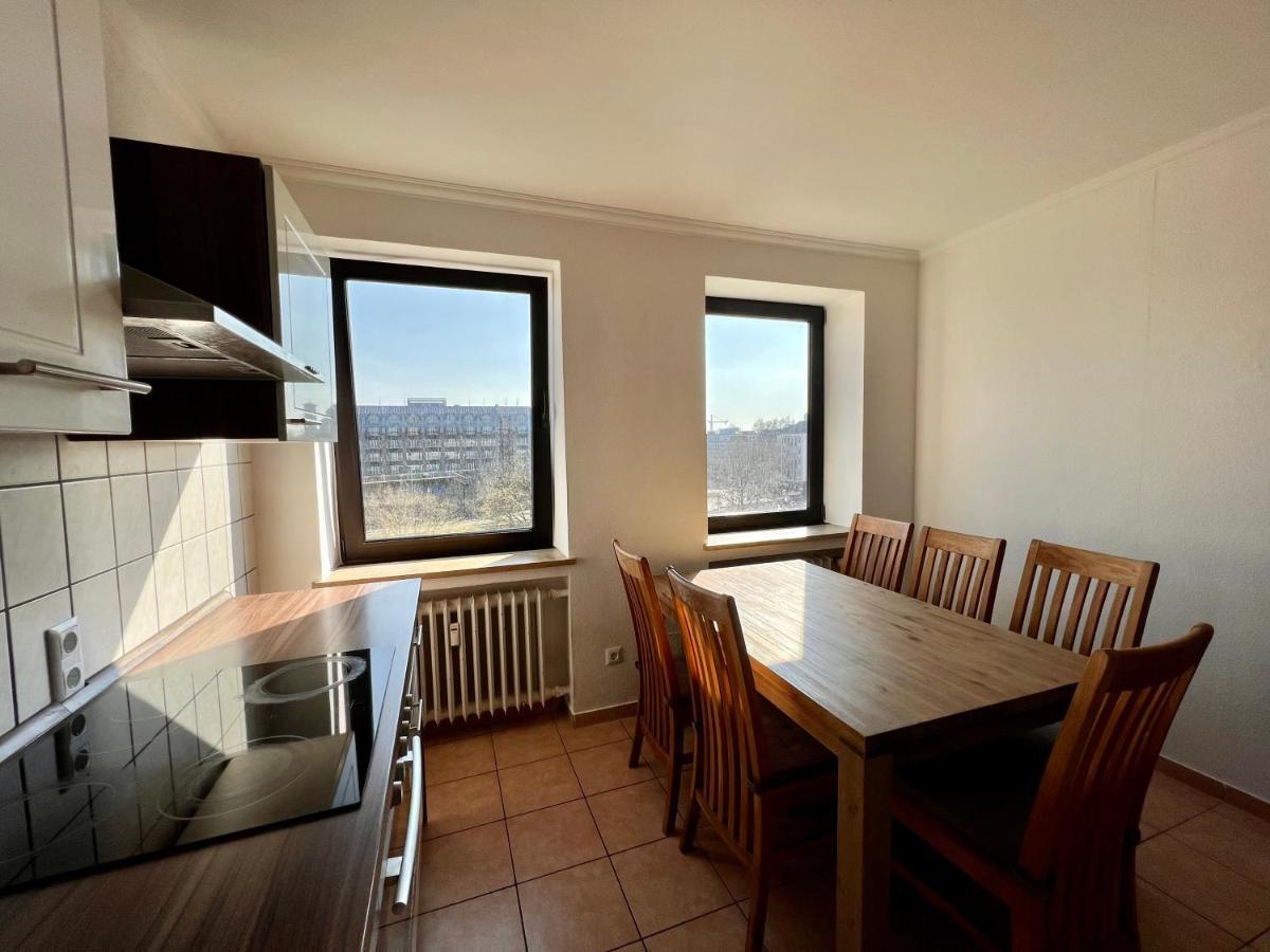 Altstadthotel Hayk Am Rhein Koln Bagian luar foto