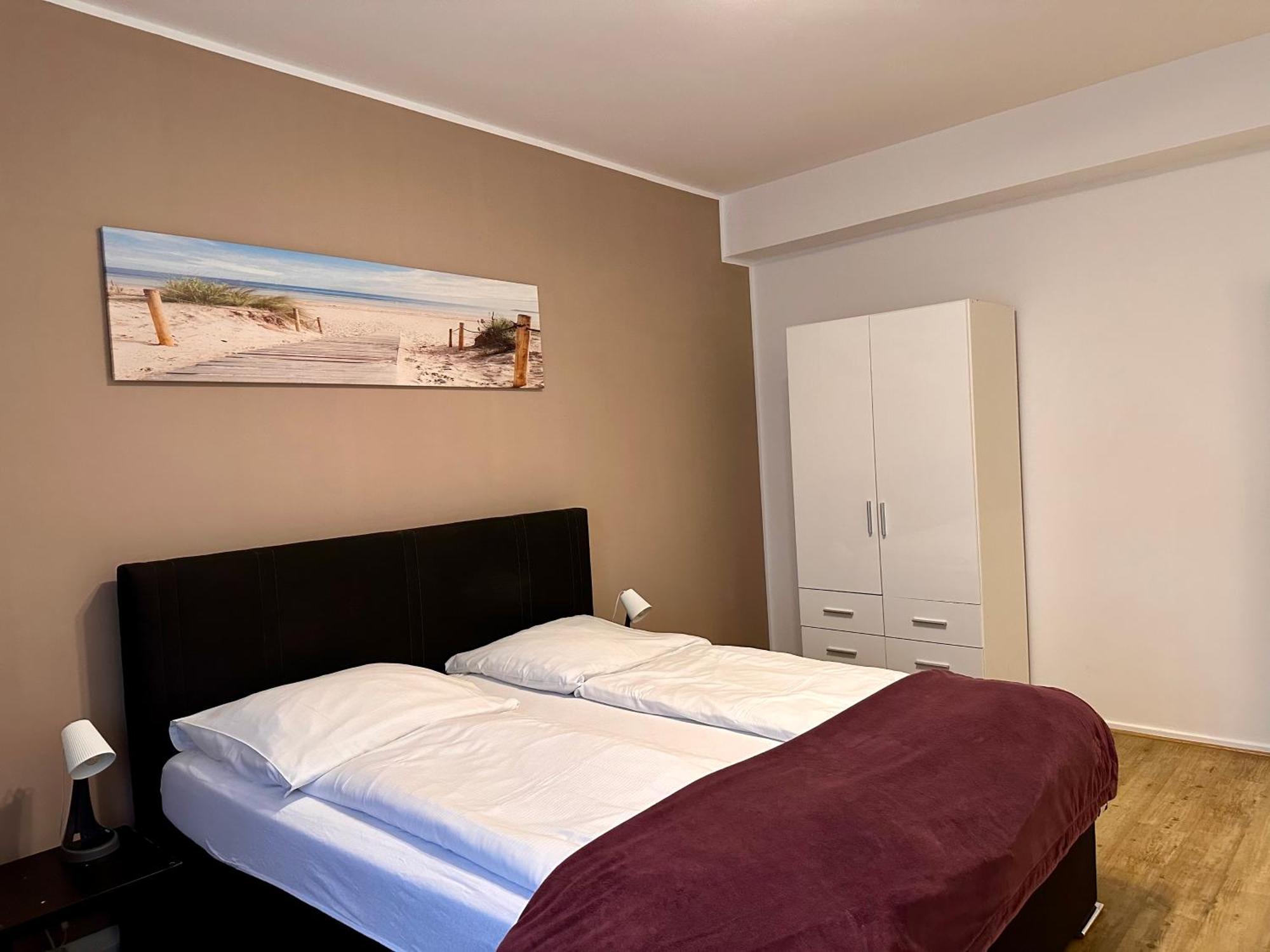 Altstadthotel Hayk Am Rhein Koln Ruang foto